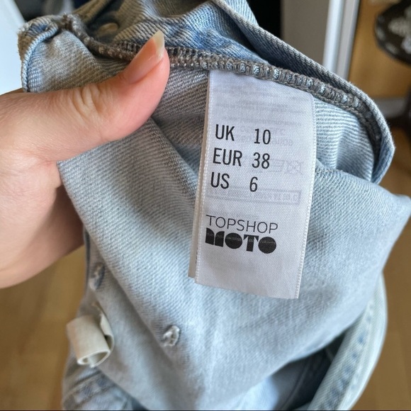 Topshop Moto light blue overall shorts size 6 - Picture 2 of 11